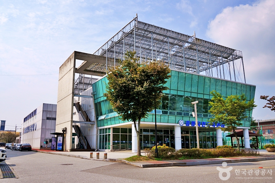 曽坪室内プール