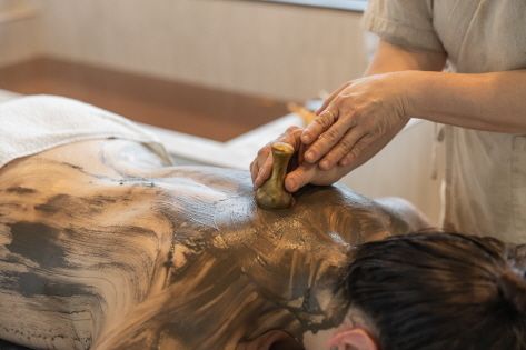Bronzeware Therapy