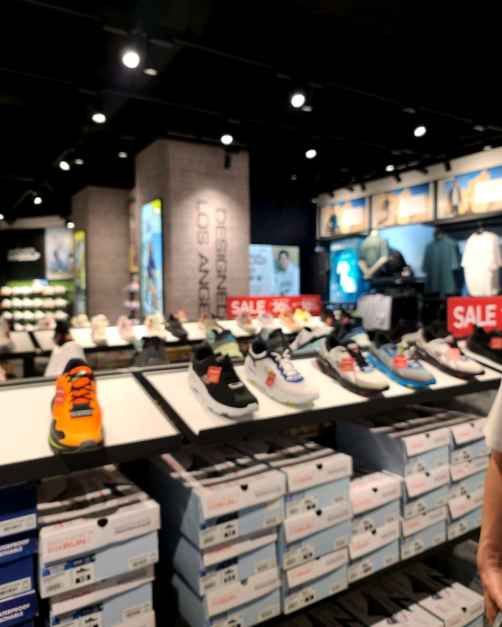 [事後免稅店] Skechers 現代折扣購物中心加山店(스케쳐스 현대아울렛 가산점)