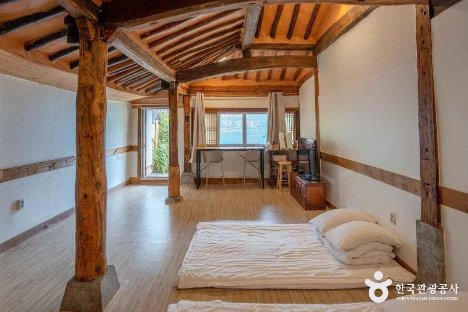 전주 한옥마을 백년한옥