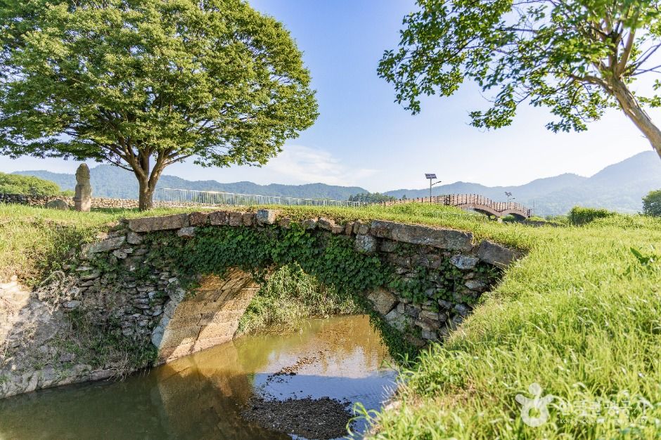 Byeongyeongseong Hongyo Bridge