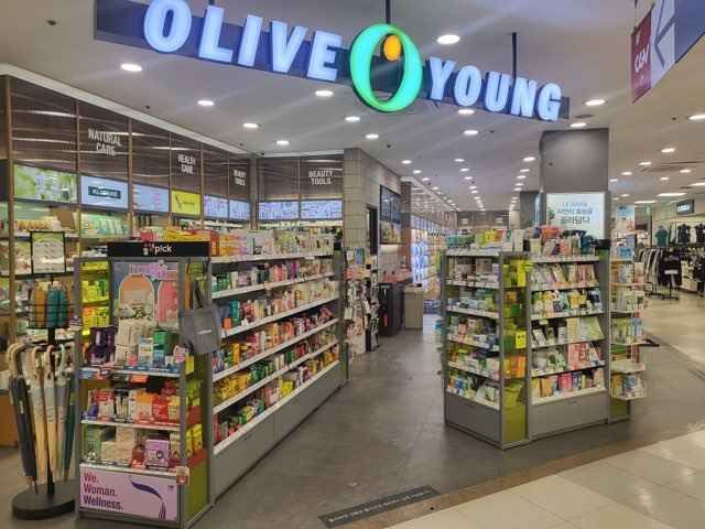 [事後免税店]Olive Young・ホームプラスチュンゲ（中渓）店(올리브영 홈플러스중계점)