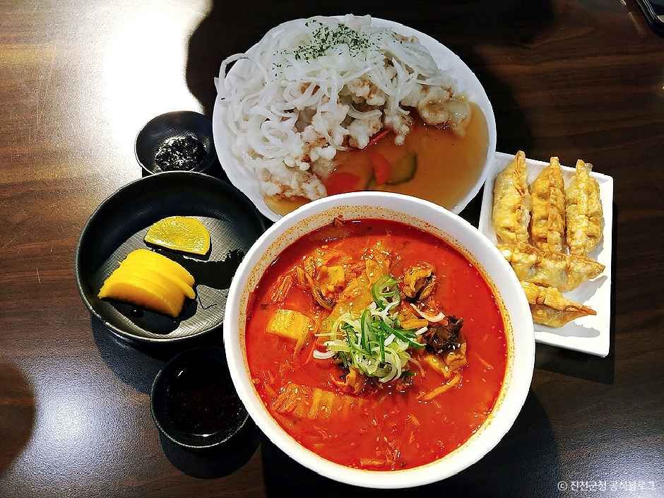 진천_진골짬뽕 (3).jpg
