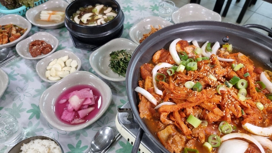 Hanguk-gwan Restaurant