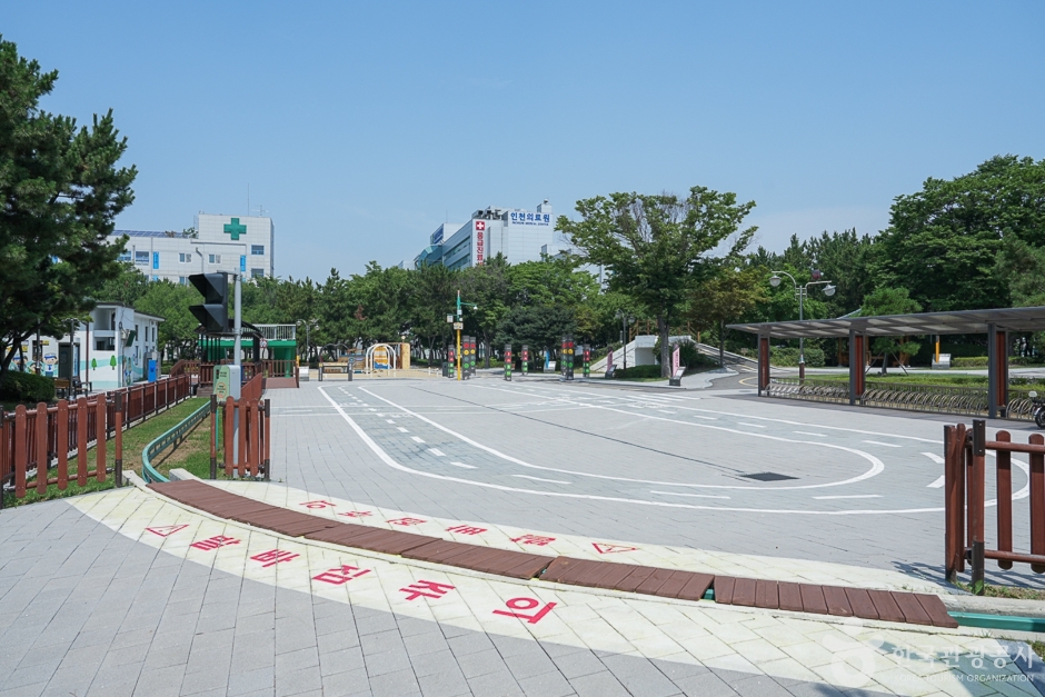 東区子ども交通公園