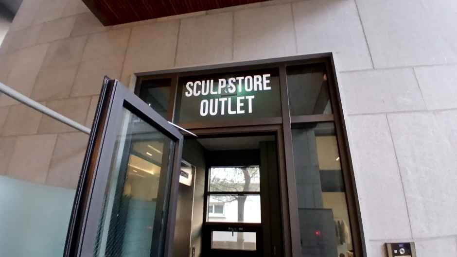 [事後免税店]SCULPSTORE OUTLET（スカルプストア・アウトレット）H559 (스컬프스토어 아울렛H559)