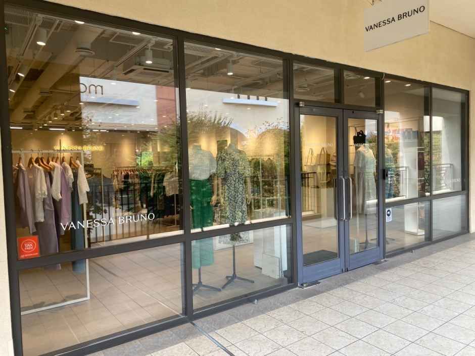 바네사브루노 신세계사이먼프리미엄아울렛 파주점