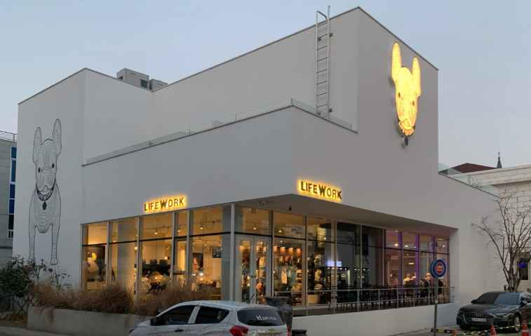 LIFEWORK Mega Store Yeosu Branch [Tax Refund Shop](라이프워크 메가스토어 여수점)