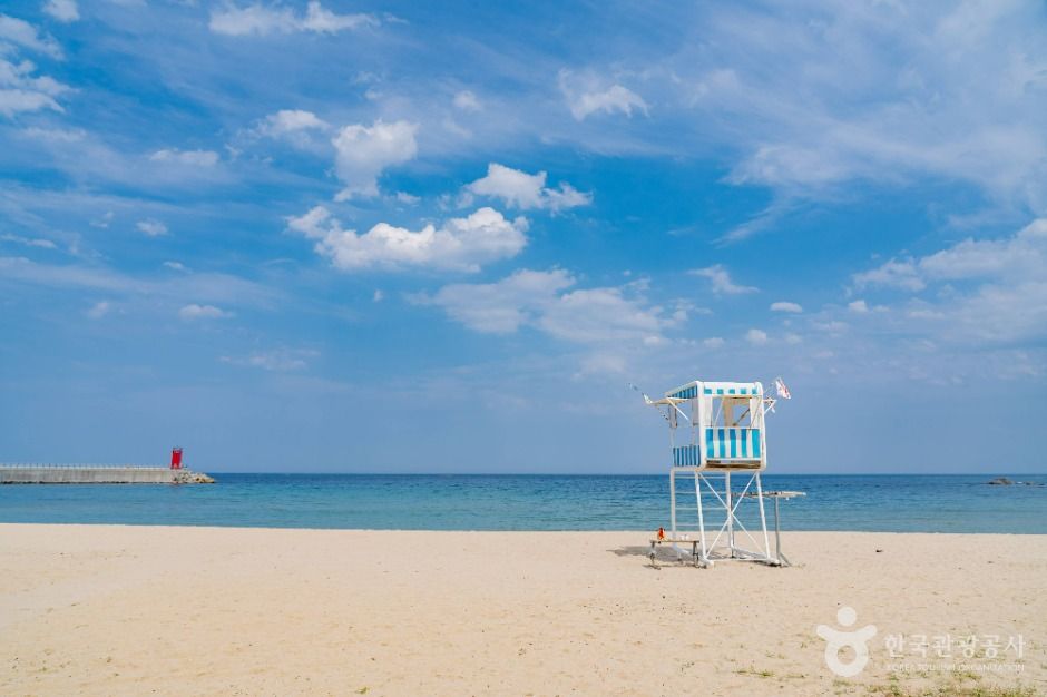 仁邱海水浴场