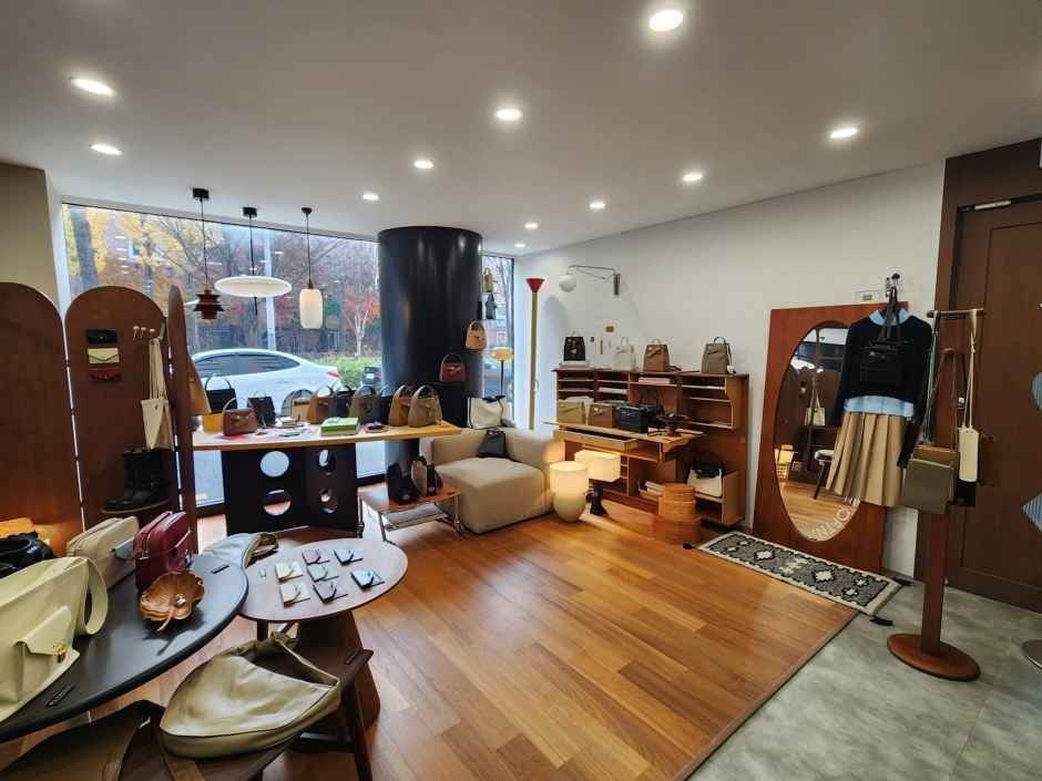 The Optn [Tax Refund Shop](디옵튼)