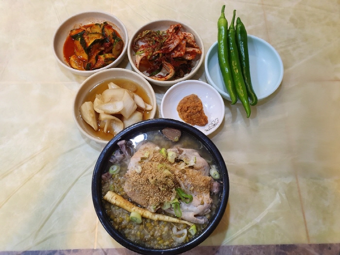 雲亭食堂