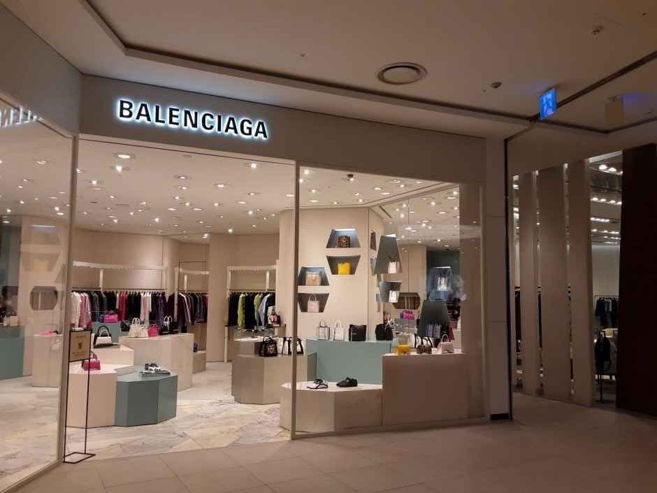 [事後免税店] BALENCIAGA（バレンシアガ）・新世界百貨店センタムシティ店(발렌시아가 여성 신세계백화점 센텀시티점)