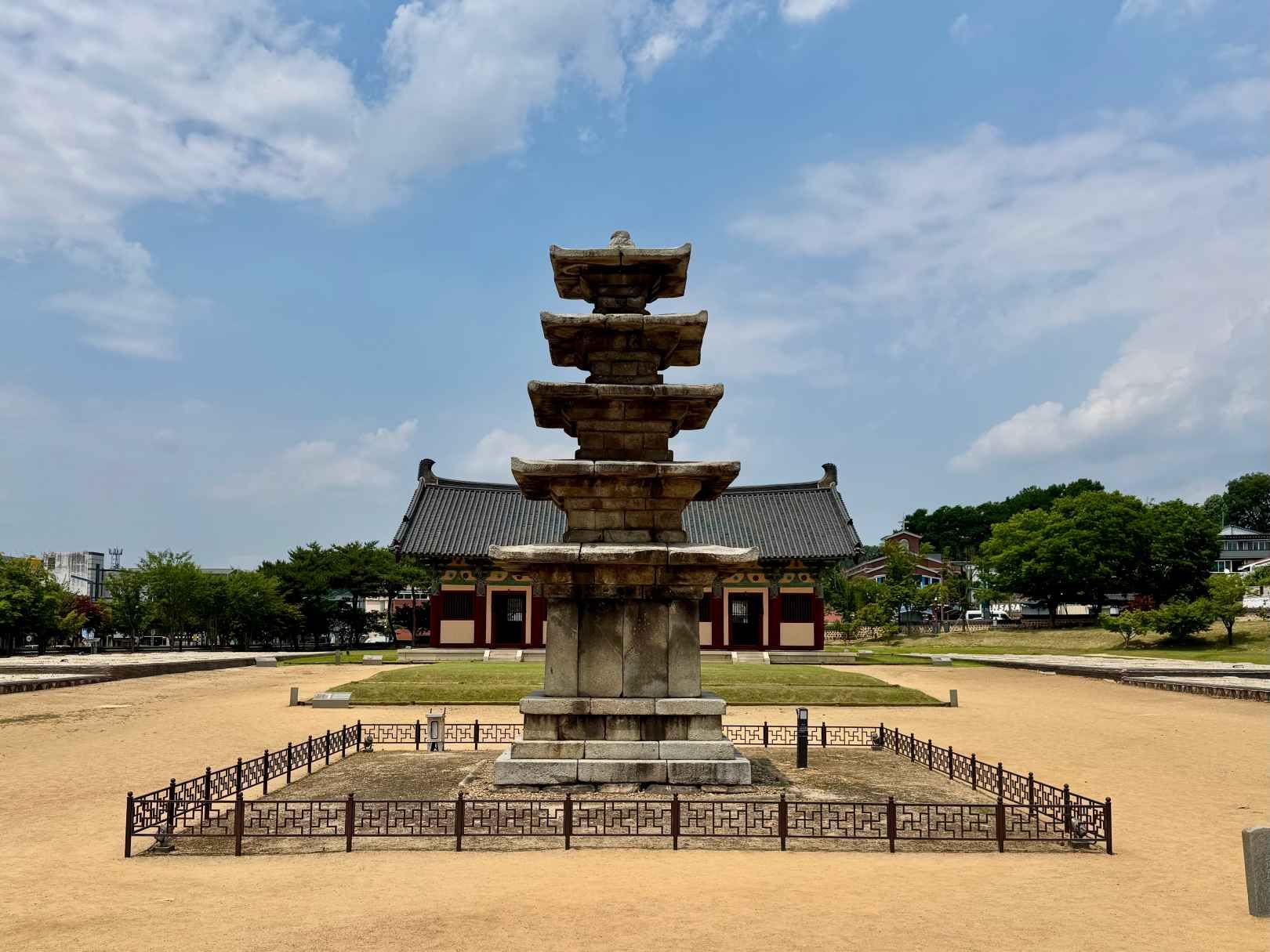 定林寺址