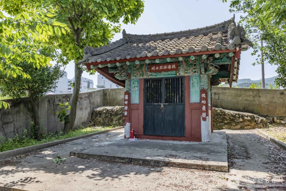 海平烈女祠