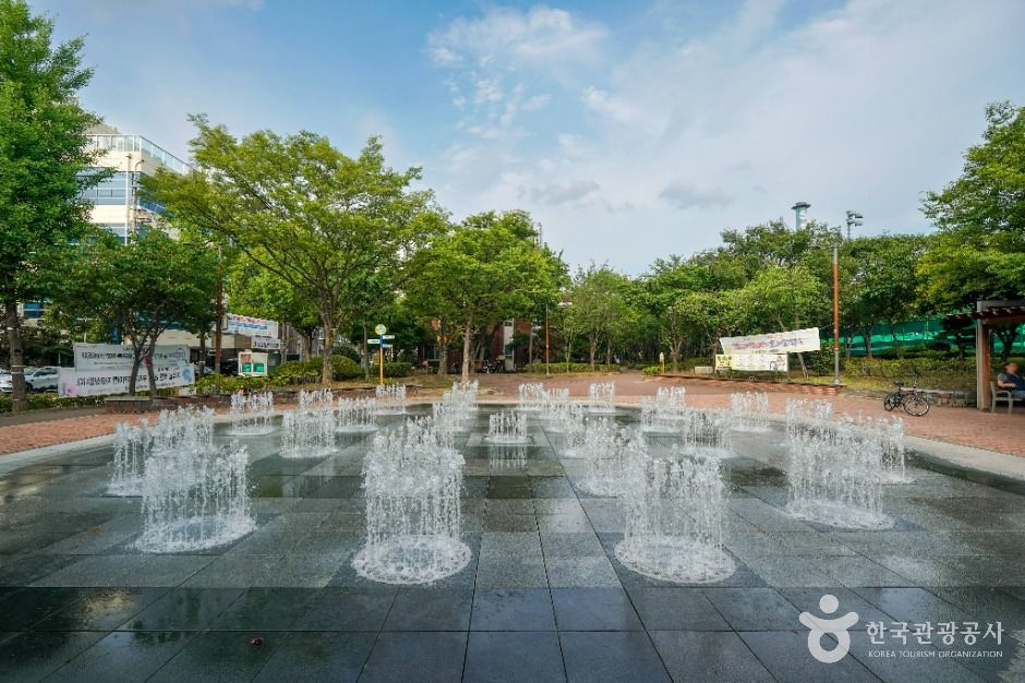 Gamsammot Park