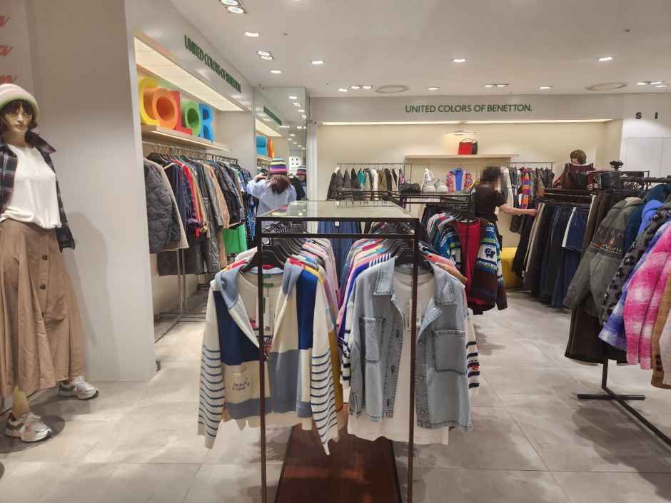 베네통 마리오아울렛 1관점