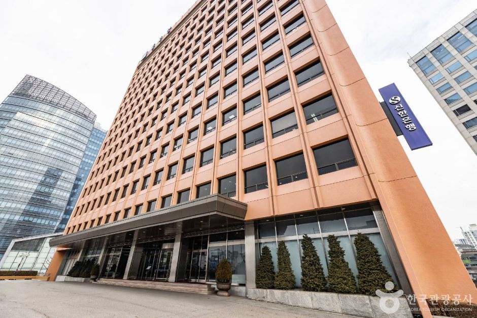 Gochon Lee Jong-geun Memorial Hall