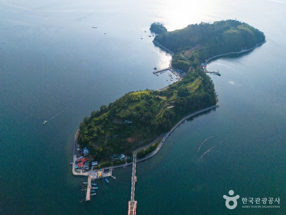 Hwangdeokdo Island