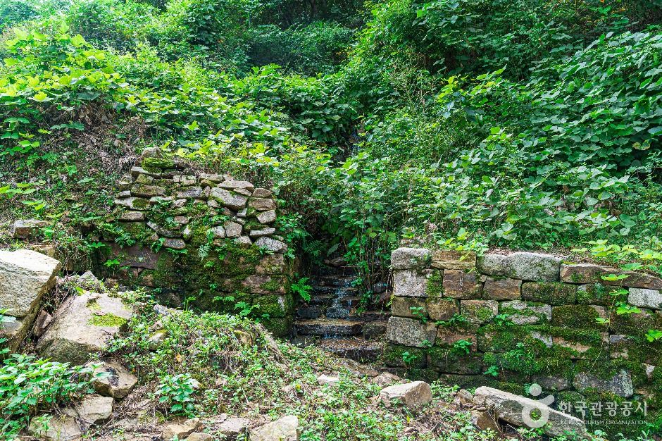 东古山城