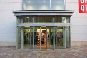 UNIQLO Mokpo Sangdong Branch [Tax Refund Shop] road shops & shopping in 1F, 82, Tongil-daero, Mokpo-si, Jeonnam-Gwangju Special Metropolitan City (1)