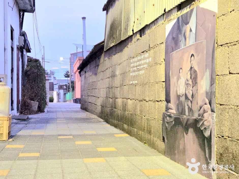 아바이벽화마을