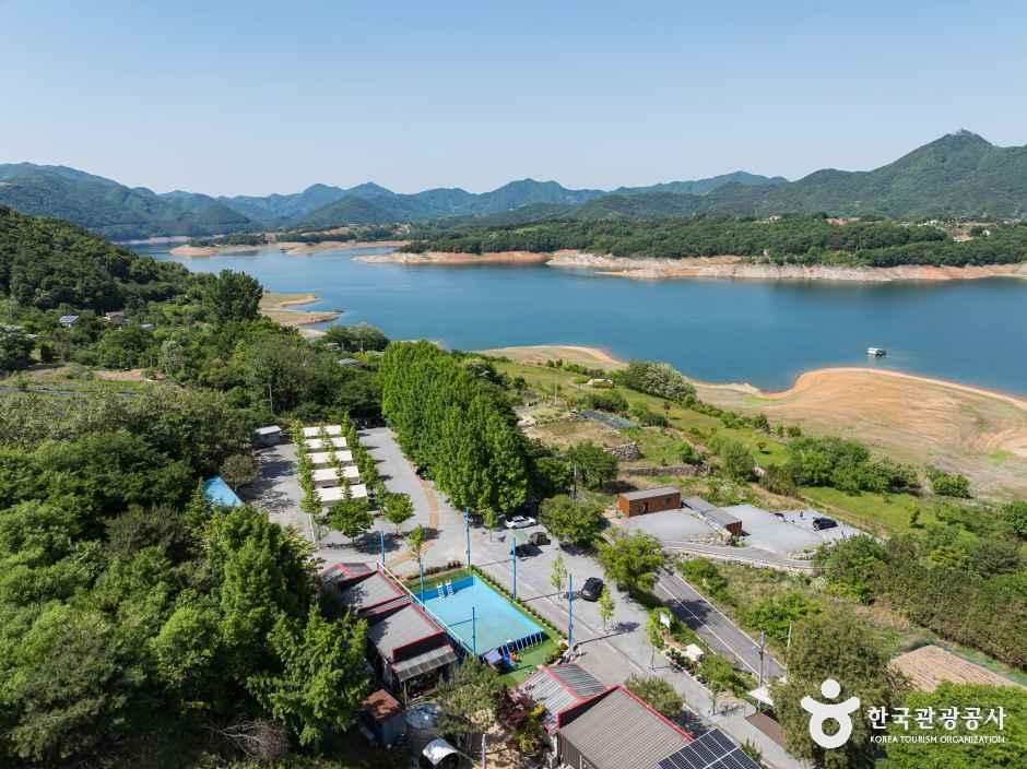 청풍호반 오토캠핑장