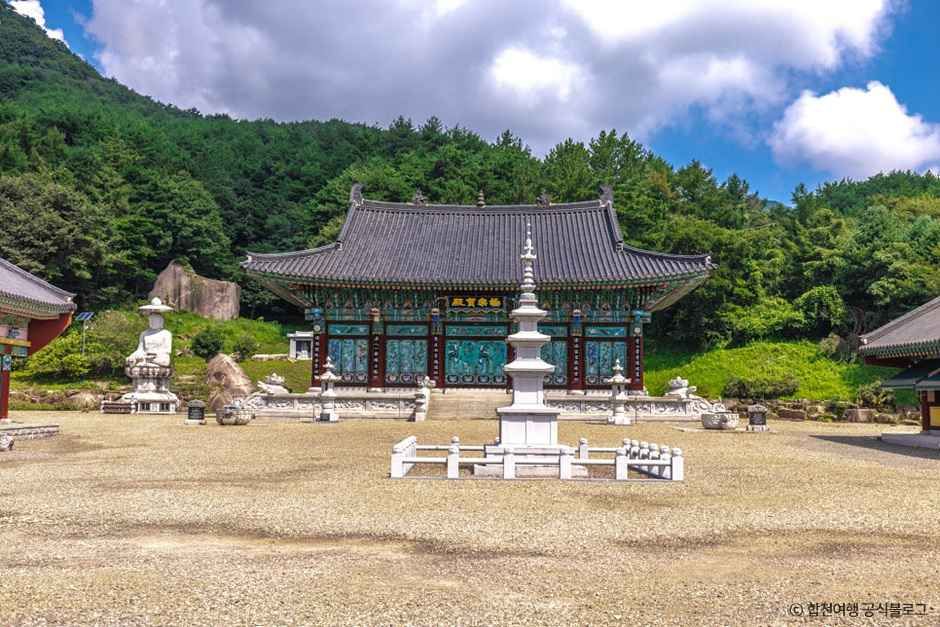 陕川灵岩寺址
