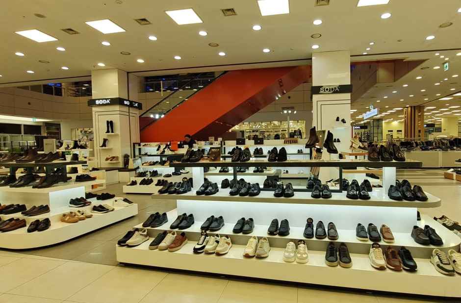 [事後免税店] SODA（ソダ）・ロッテアウトレットコヤン（高陽）ターミナル店(소다 롯데아울렛 고양터미널점)