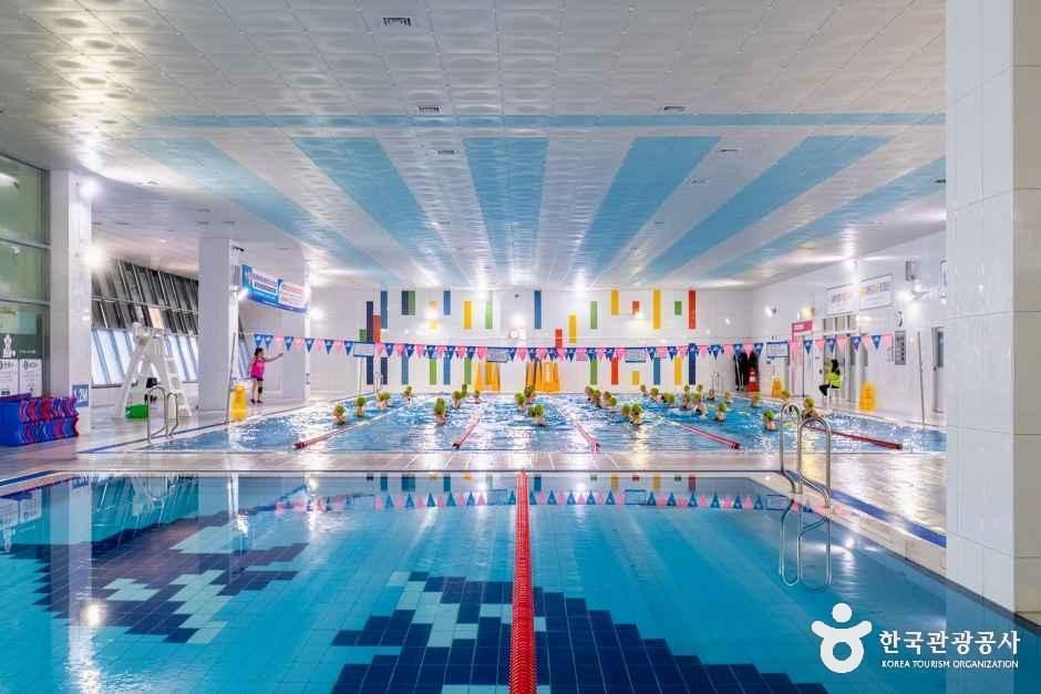 의창스포츠센터