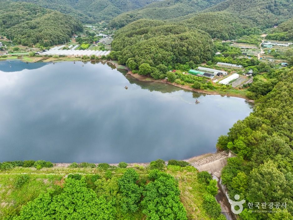 Donam Pond