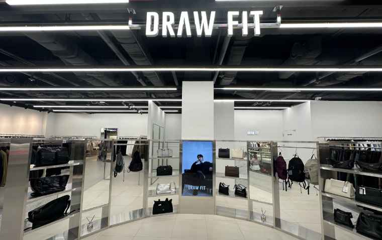Drawfit Migliore Myeongdong Branch [Tax Refund Shop](드로우핏 밀리오레 명동점)