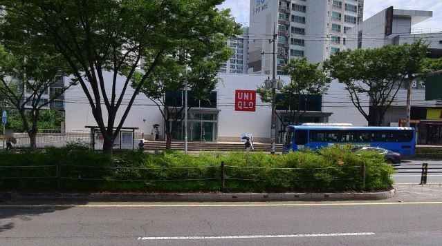 유니클로 대구신매점