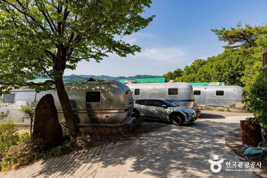 忠州咖啡博物馆豪华房车民宿