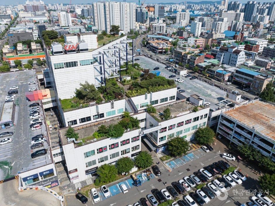 인천_아이즈빌아울렛 (5).jpg