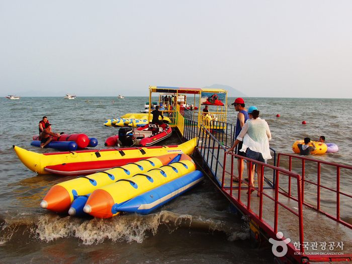 율포솔밭해변 및 해수풀장 율포솔밭해변 및 해수풀장