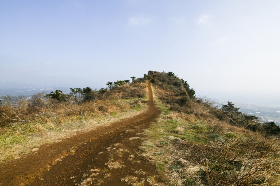 军山岳
