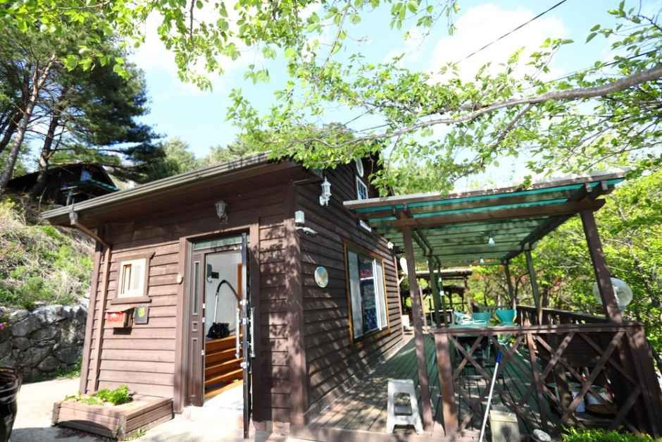 인제_진동리의아침_외부전경 (3).jpg