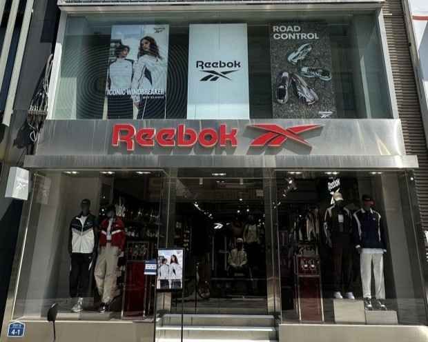 [事後免税店]Reebok（リーボック）・チェジュ（済州）店(리복 제주점)