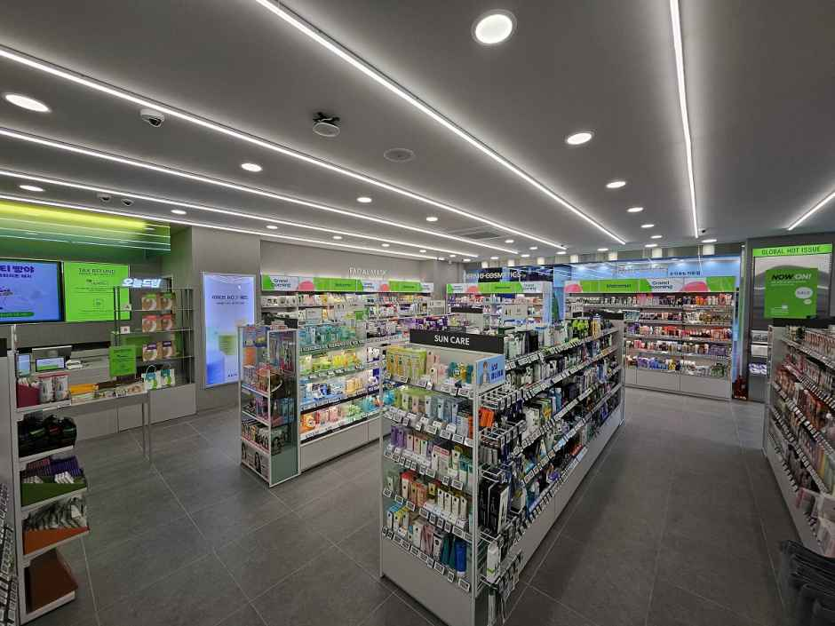 Olive Young Haeundae Jungang Branch [Tax Refund Shop](올리브영 해운대중앙점)