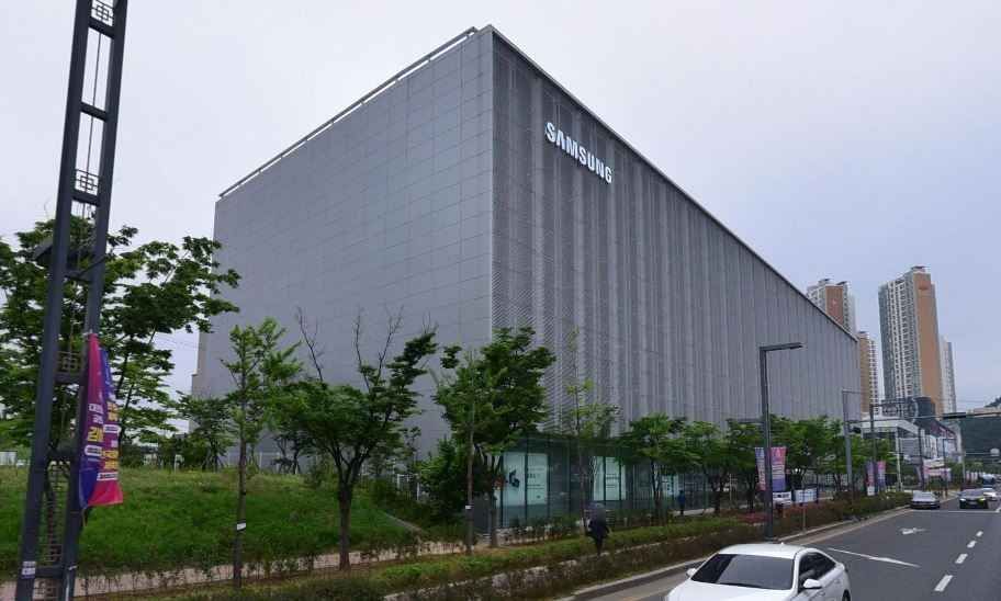 [事後免税店]サムスンストア・キムヘ（金海）(삼성스토어 김해)