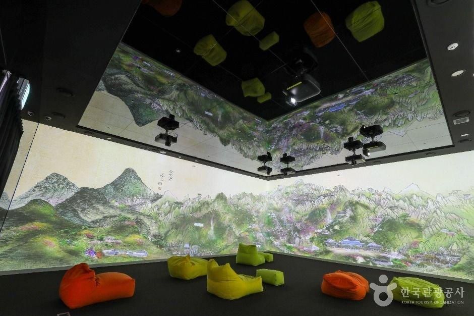 Media art room