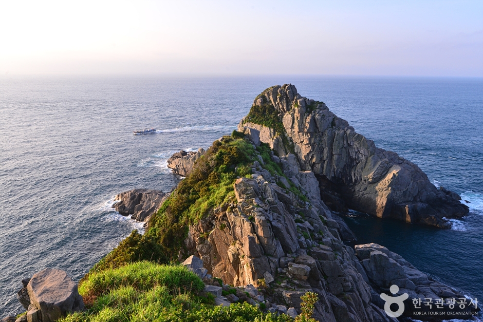 巨文島
