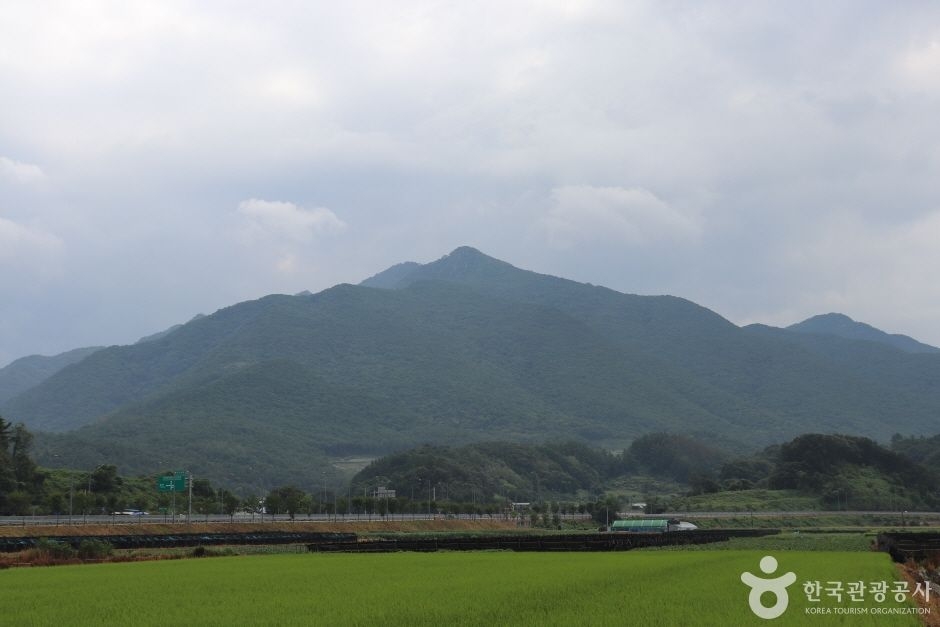 君子山