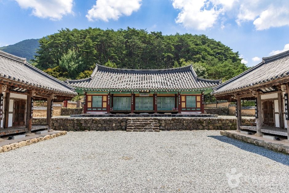 Yongsanjae