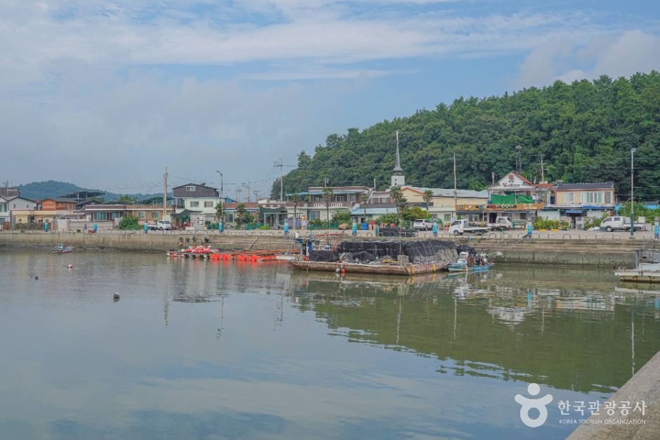 Sumun Port