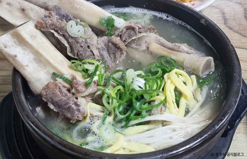 충주_탄금대 왕갈비탕 (5).jpg