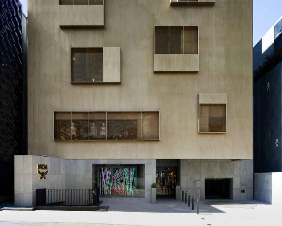 MCM HAUS [Tax Refund Shop](MCM HAUS)