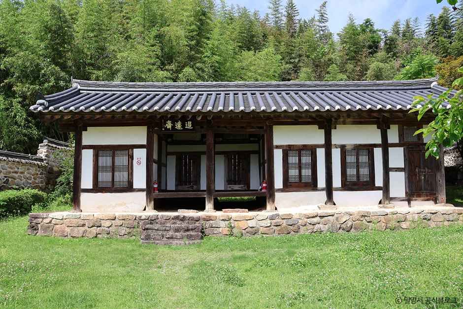 추원재(김종직선생생가) - 경상남도 밀양시 부북면 추원재길 58 관광 명소