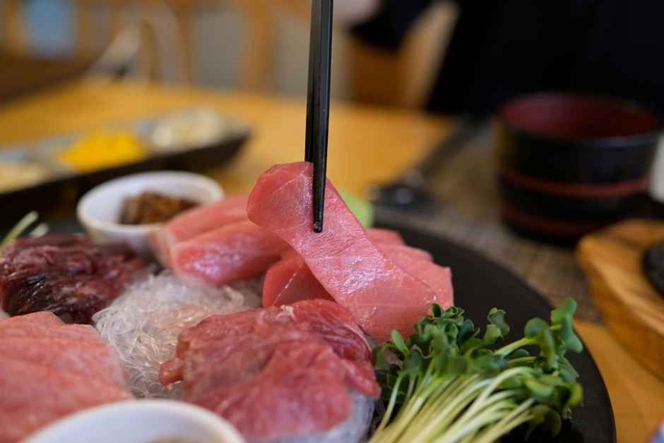 참치연 일산라페스타본점
