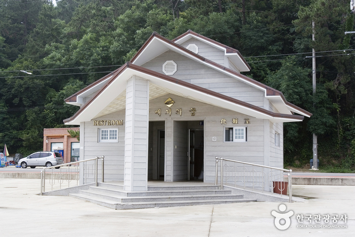 율포솔밭해변 및 해수풀장 율포솔밭해변 및 해수풀장